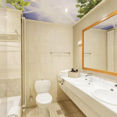 Hotel De Vossemeren By Center Parcs Lommel